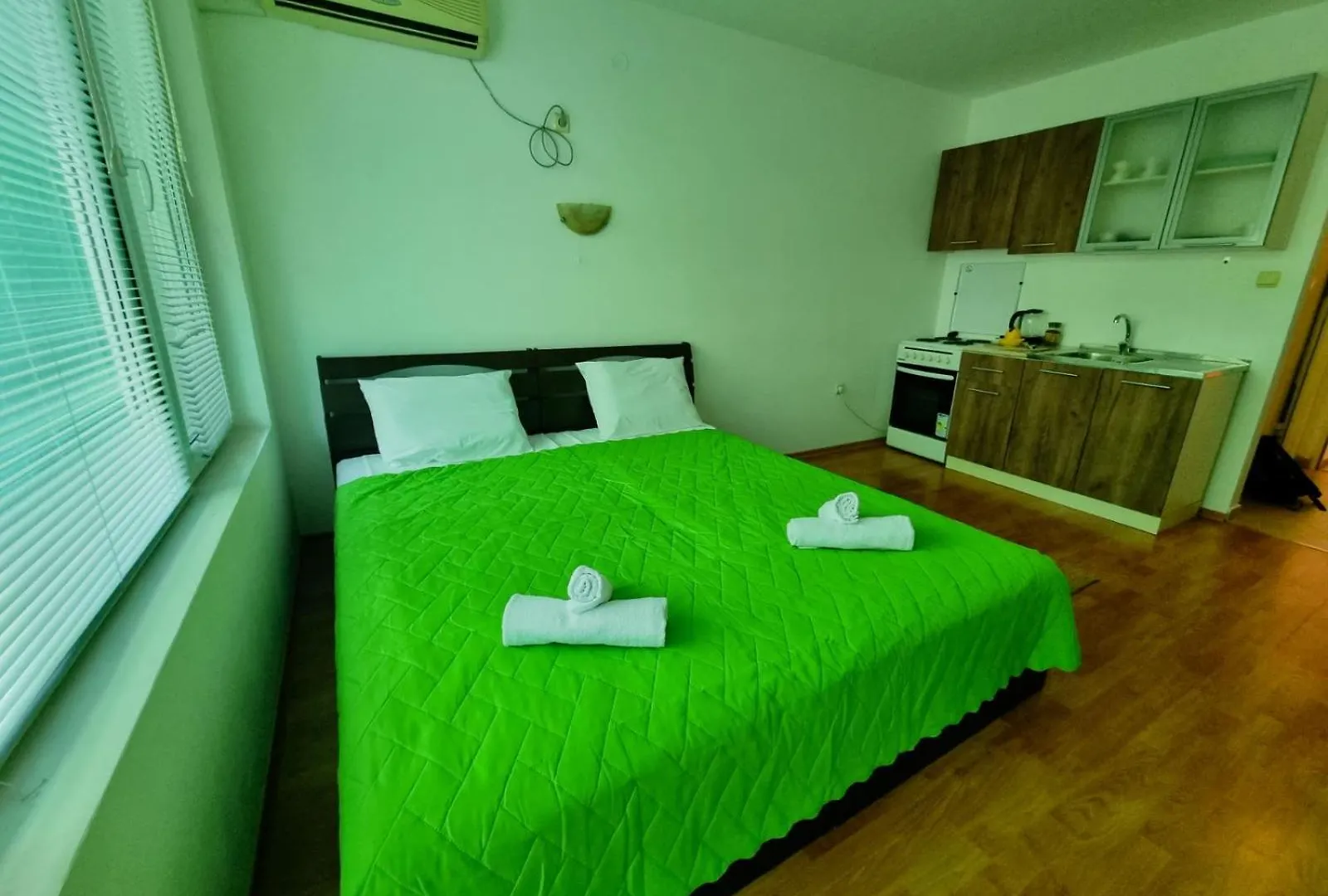 Nev Getaway For 2 Διαμέρισμα Μπουργκάς